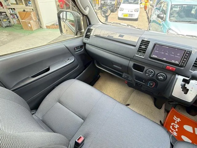Toyota HIACE VAN LONG DX GL PACKAGE 2022 — миниатюра 4