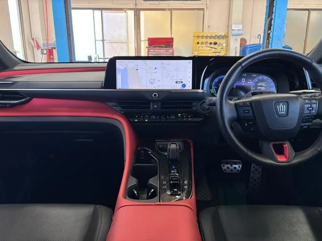 Toyota CROWN SPORT RS 2024 — миниатюра 4