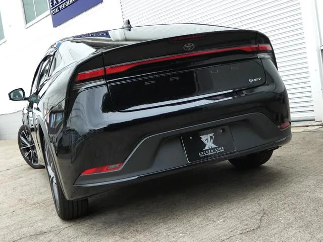 Toyota Prius U 2023 — миниатюра 3