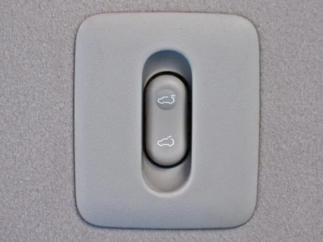 Nissan ELGRAND VIP POWER SEAT PACKAGE 2023 — миниатюра 5