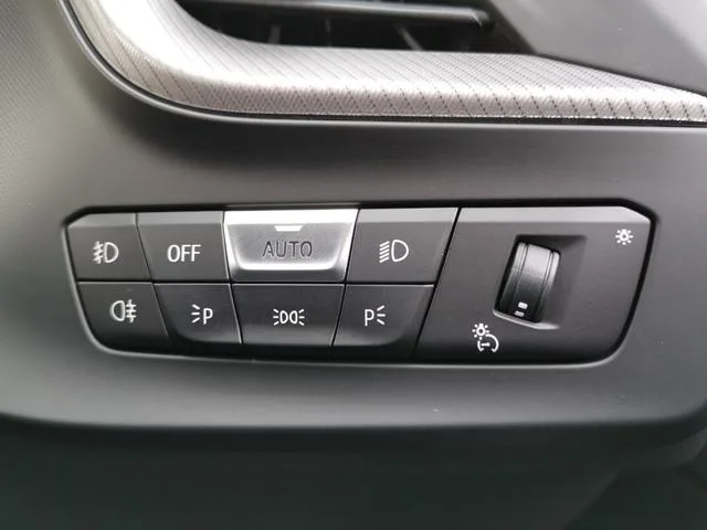 BMW 1 Series 118I M SPORT 2023 — миниатюра 5