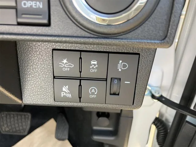 Daihatsu MOVE CANBUS STRIPES G 2026 — миниатюра 3