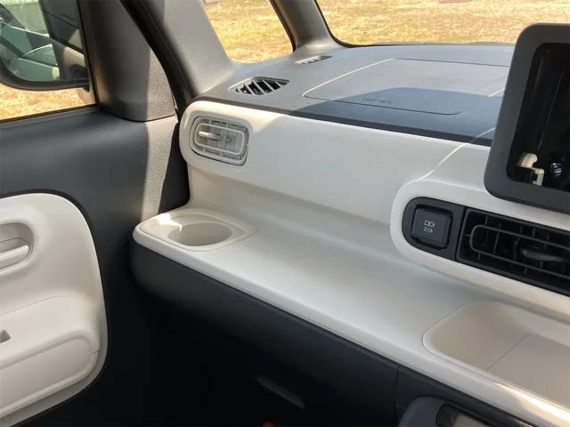 Daihatsu MOVE CANBUS STRIPES G 2026 — миниатюра 4