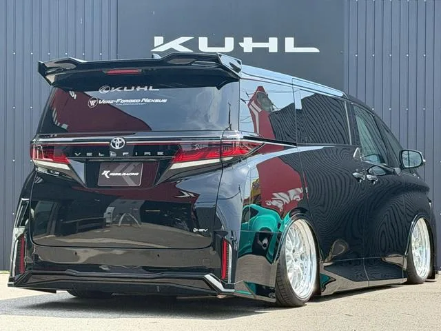 Toyota VELLFIRE HYBRID Z PREMIER 2025 — миниатюра 3