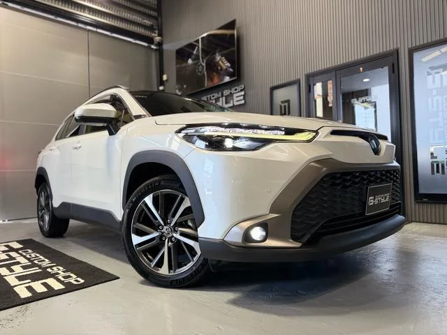 Toyota CorollaCross HYBRID Z 2022 — фото 1, купить с доставкой в Москву