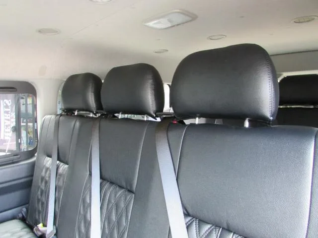 Toyota HIACE WAGON GL 2024 — миниатюра 2