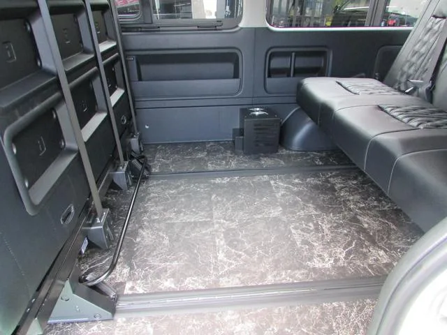 Toyota HIACE WAGON GL 2024 — миниатюра 4