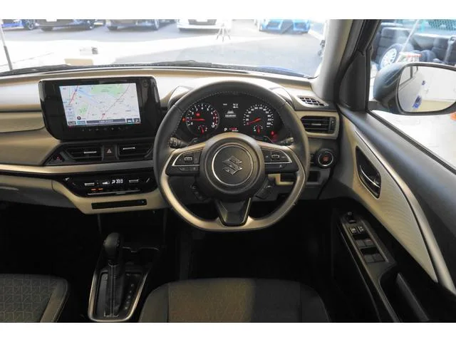 Suzuki Swift HYBRID MZ 2024 — миниатюра 3