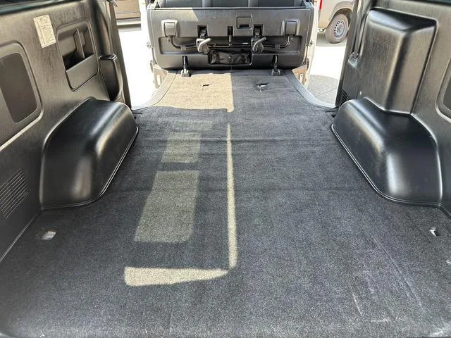 Toyota HIACE VAN SUPER GL DARK PRIME II 2023 — миниатюра 4