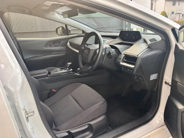 Toyota Prius X 2023 — миниатюра 4