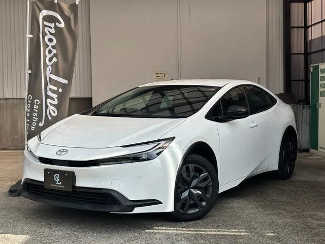 Toyota Prius X 2023 — фото 1, купить с доставкой в Москву