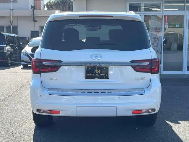 Infiniti QX80 2022 — миниатюра 3