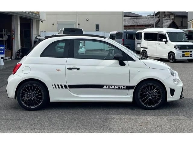 Abarth ABARTH 595C F595C 2ND EDITION 2024 — миниатюра 3