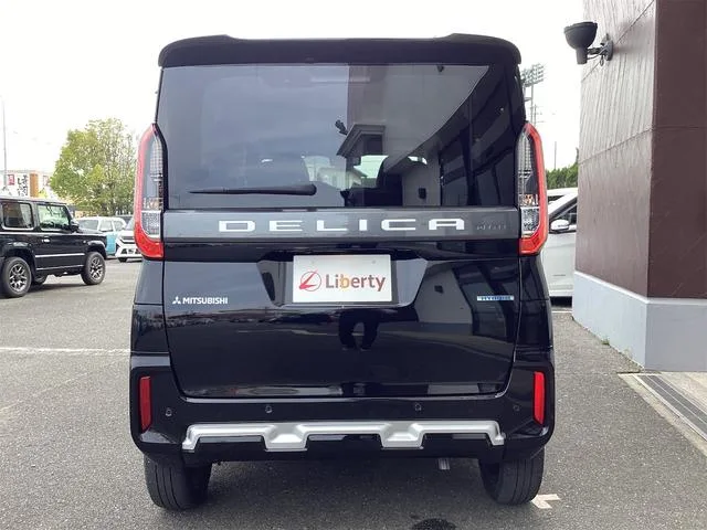 Mitsubishi DELICA MINI G PREMIUM 2023 — миниатюра 3