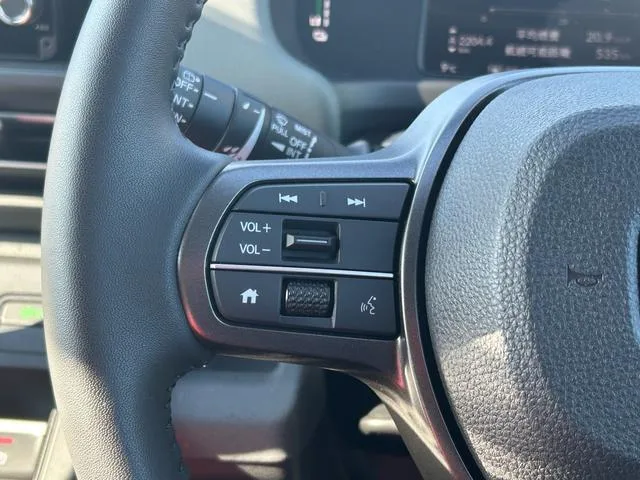 Honda FREED E:HEV CROSSTAR 2025 — миниатюра 4