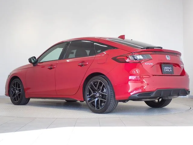 Honda CIVIC E:HEV 2022 — миниатюра 3