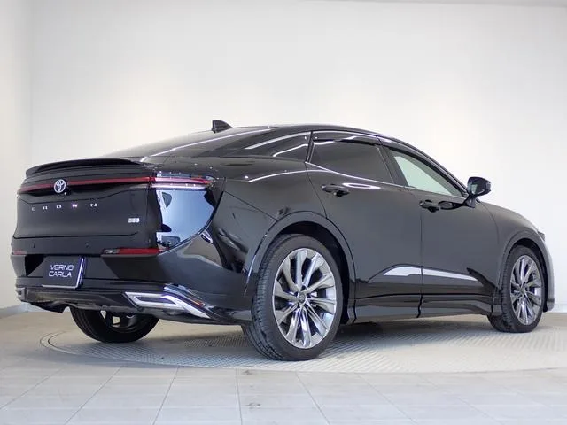 Toyota CROWN CROSSOVER G ADVANCED LEATHER PACKAGE 2023 — миниатюра 2