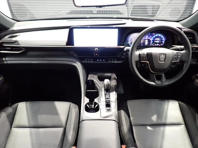 Toyota CROWN CROSSOVER G ADVANCED LEATHER PACKAGE 2023 — миниатюра 4