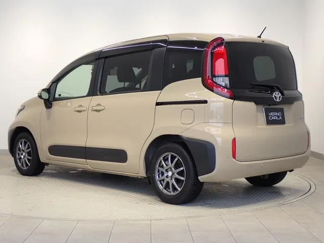 Toyota SIENTA HYBRID G 2024 — миниатюра 3