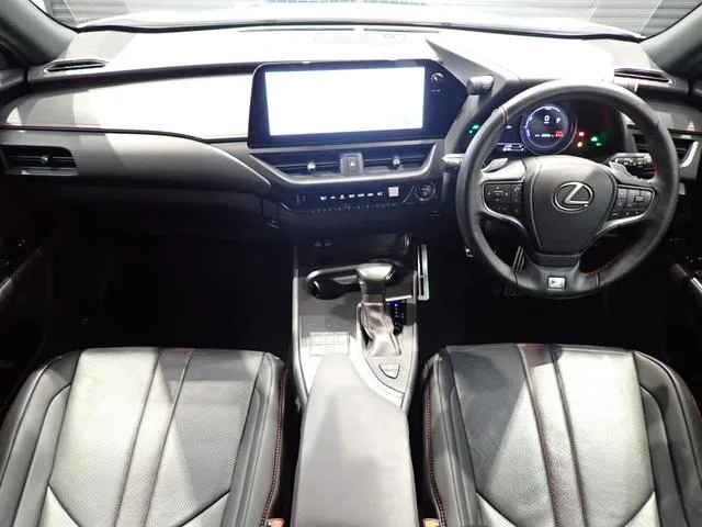 Lexus UX UX250H F SPORT 2023 — миниатюра 4