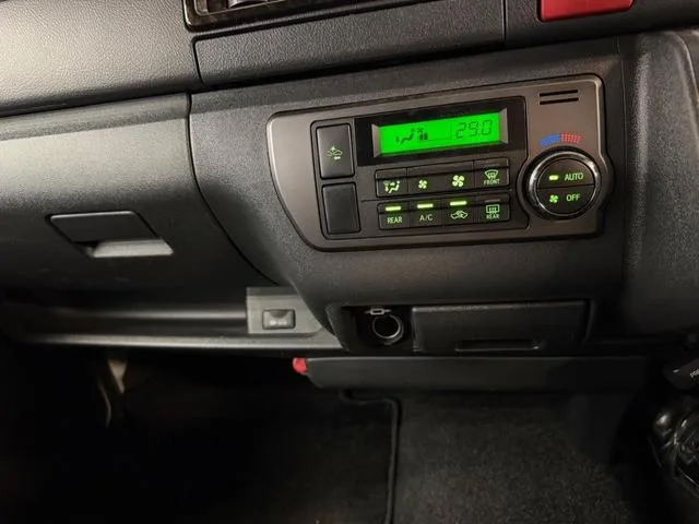 Toyota HIACE VAN SUPER GL DARK PRIME II 2022 — миниатюра 3