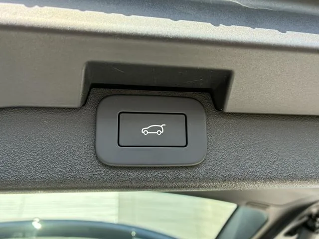 Land Rover Discovery DYNAMIC HSE D350 2025 — миниатюра 4