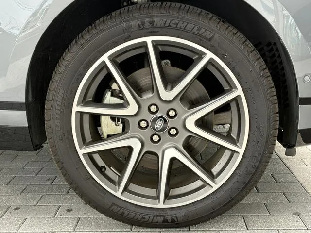 Land Rover Range Rover Velar DYNAMIC SE P400E 2024 — миниатюра 5