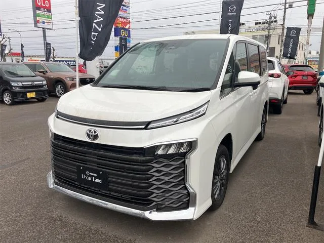 Toyota VOXY S-Z 2024 — фото 1, купить с доставкой в Москву