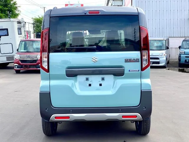 Suzuki SPACIA GEAR 2024 — миниатюра 3