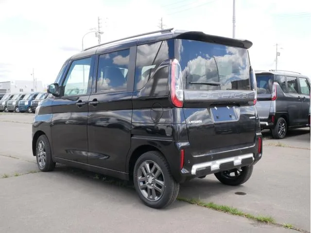 Mitsubishi DELICA MINI G PREMIUM LIMITED EDITION 2025 — миниатюра 2