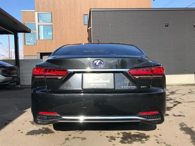 Lexus LS LS500H VERSION L 2022 — миниатюра 3