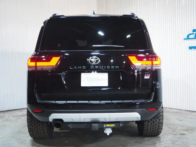 Toyota Land Cruiser GR SPORT 2023 — миниатюра 5