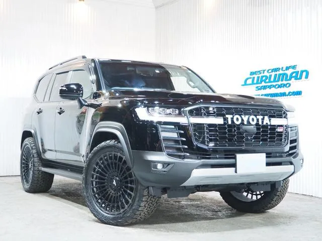Toyota Land Cruiser GR SPORT 2023 — фото 1, купить с доставкой в Москву