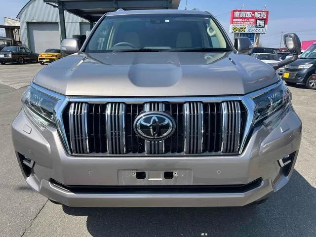 Toyota Land Cruiser Prado TX 2023 — миниатюра 3