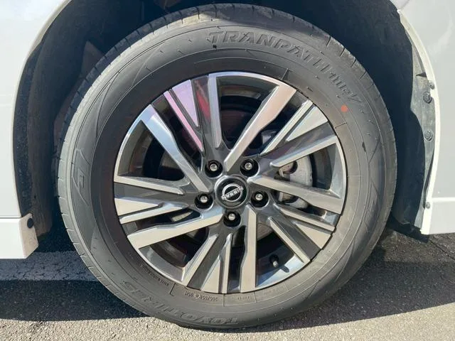 Nissan SERENA HIGHWAY STAR V 2025 — миниатюра 5