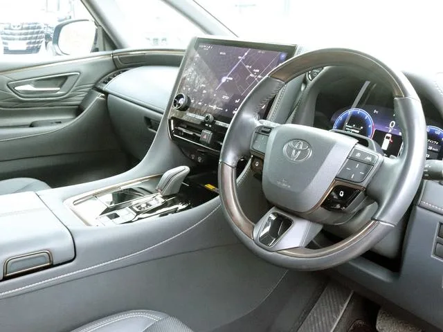 Toyota VELLFIRE HYBRID Z PREMIER 2024 — миниатюра 3