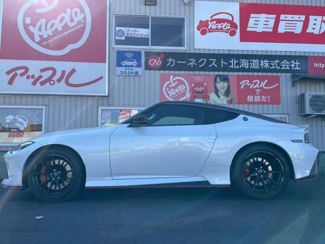 Nissan FAIRLADY Z NISMO 2024 — миниатюра 3