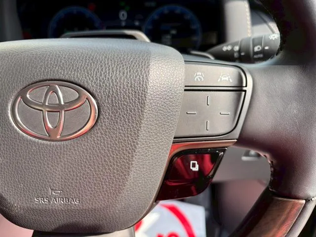 Toyota VELLFIRE HYBRID Z PREMIER 2023 — миниатюра 3