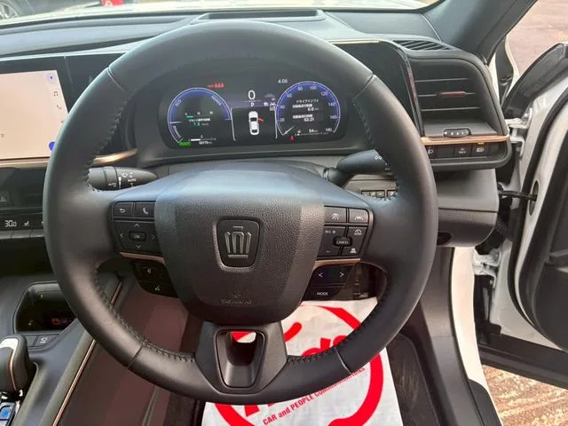 Toyota CROWN CROSSOVER 2023 — миниатюра 4