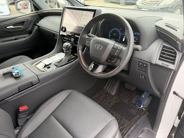 Toyota Alphard Z 2024 — миниатюра 3