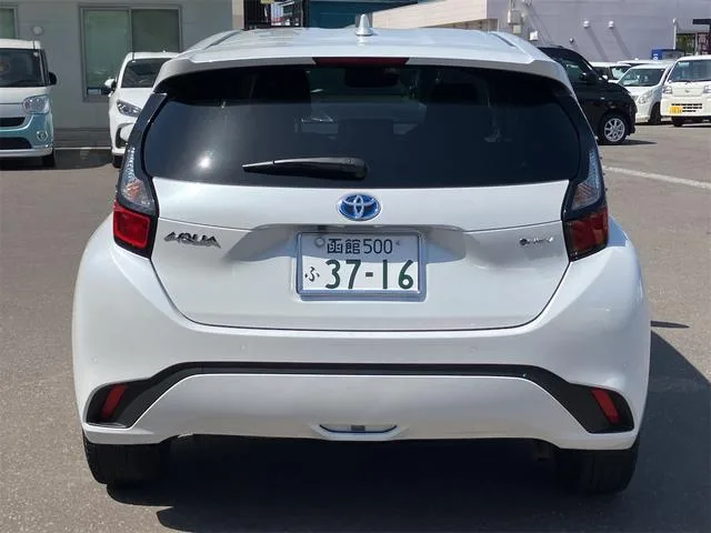 Toyota AQUA G 2024 — миниатюра 3
