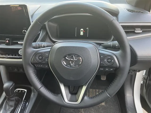 Toyota CorollaCross HYBRID Z 2025 — миниатюра 2
