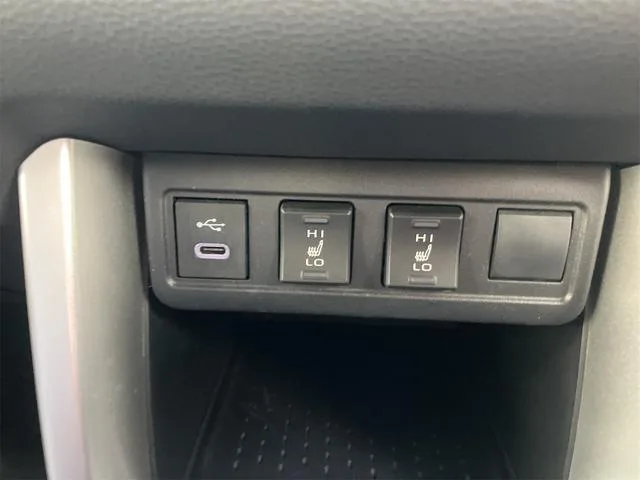 Toyota CorollaCross HYBRID Z 2025 — миниатюра 3