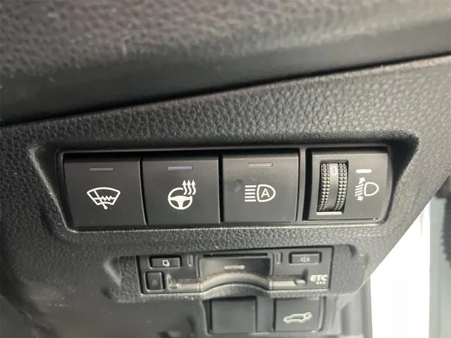 Toyota CorollaCross HYBRID Z 2025 — миниатюра 5