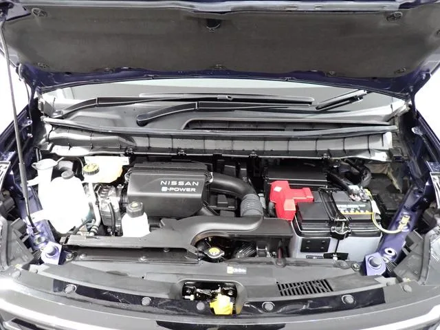 Nissan SERENA E-4ORCE HIGHWAY STAR V 2024 — миниатюра 4