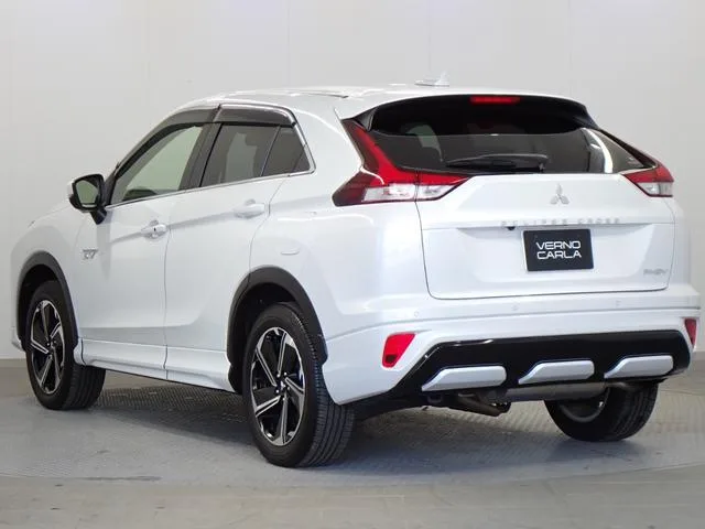 Mitsubishi ECLIPSE CROSS PHEV P 2022 — миниатюра 3