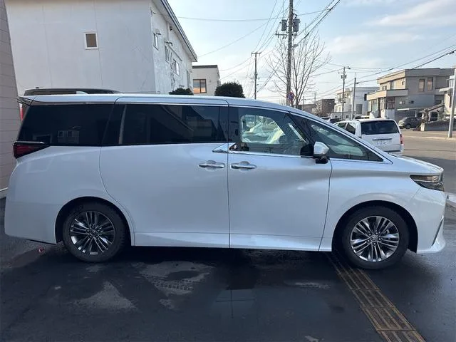 Toyota Alphard Z 2023 — миниатюра 4