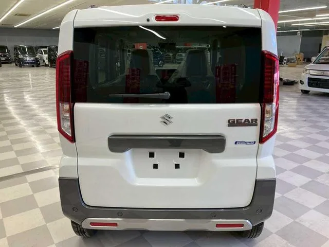 Suzuki SPACIA GEAR HYBRID XZ 2026 — миниатюра 4