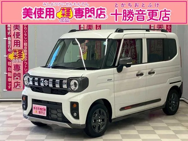 Suzuki SPACIA GEAR HYBRID XZ 2026 — фото 1, купить с доставкой в Москву