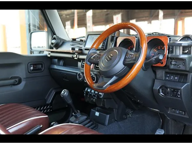 Suzuki Jimny XC 2023 — миниатюра 5